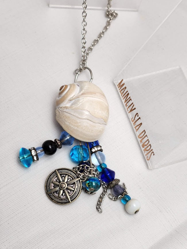 Sea Shell Pendant Necklace